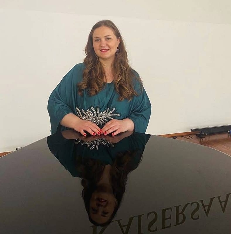 Maria Miler Opera Performance Photo 8